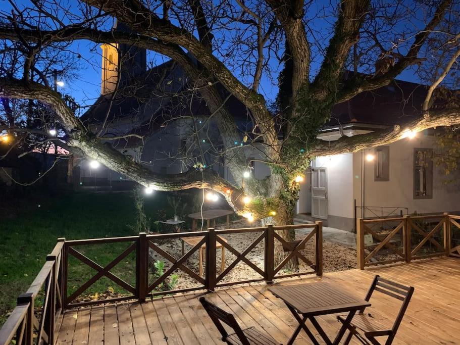 Parokia Apartman Es Coworking A Balaton Mellett Kaptalantoti Kültér fotó